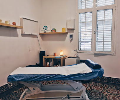 Aday Lemes Fisioterapia Y Osteopatía