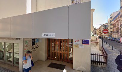 Centerbio (Fisioterapia Y Osteopatía)