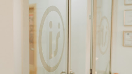 Centro De Fisioterapia Y Dietética Isabel Liviano