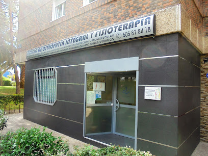 Centro De Osteopatía (Israel Gómez Calcerrada , Osteópata. D.O Y Fisioterapeuta (Mro 521)
