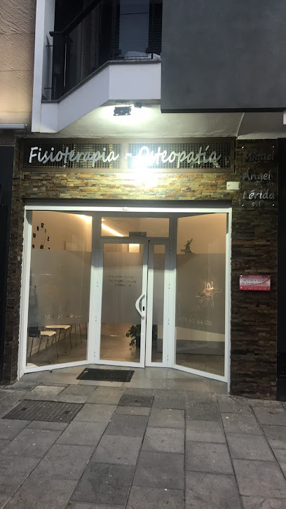 Clínica De Fisioterapia Avanzada Y Osteopatia M.A. Lérida Ortega S.L