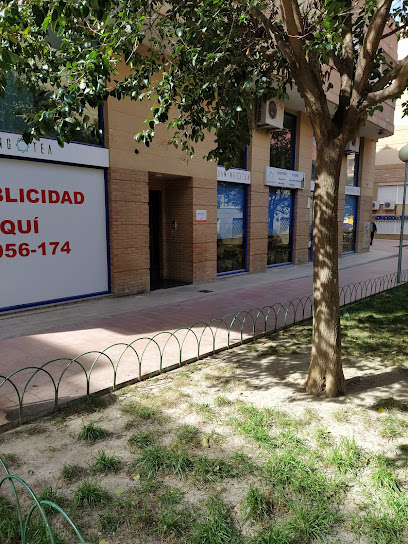 Clínica De Fisioterapia Milán Machí