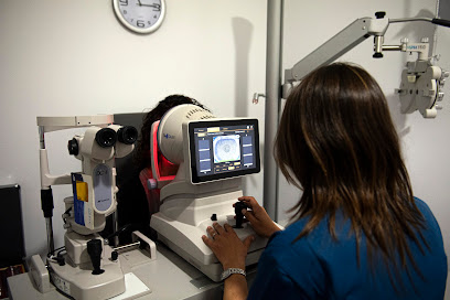 «Clinica Queitano» – Fisioterapia E Optometría