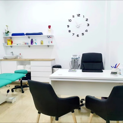 Esther Fernández. Fisioterapia Y Osteopatía