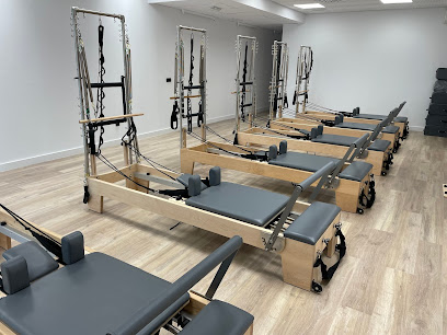 Fisioterapia ,Estudio De Pilates Y Entrenamiento Funcional