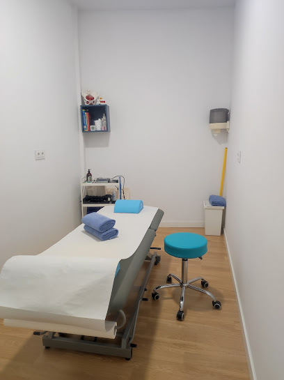 KlùM Centro Sanitario. Fisioterapia – Ejercicios Terapéuticos – Psicología