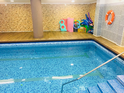 Natación Zaragoza | Bebés Agua Zaragoza | Fisioterapia Acuática Niños Y Adultos | Safante_Splash